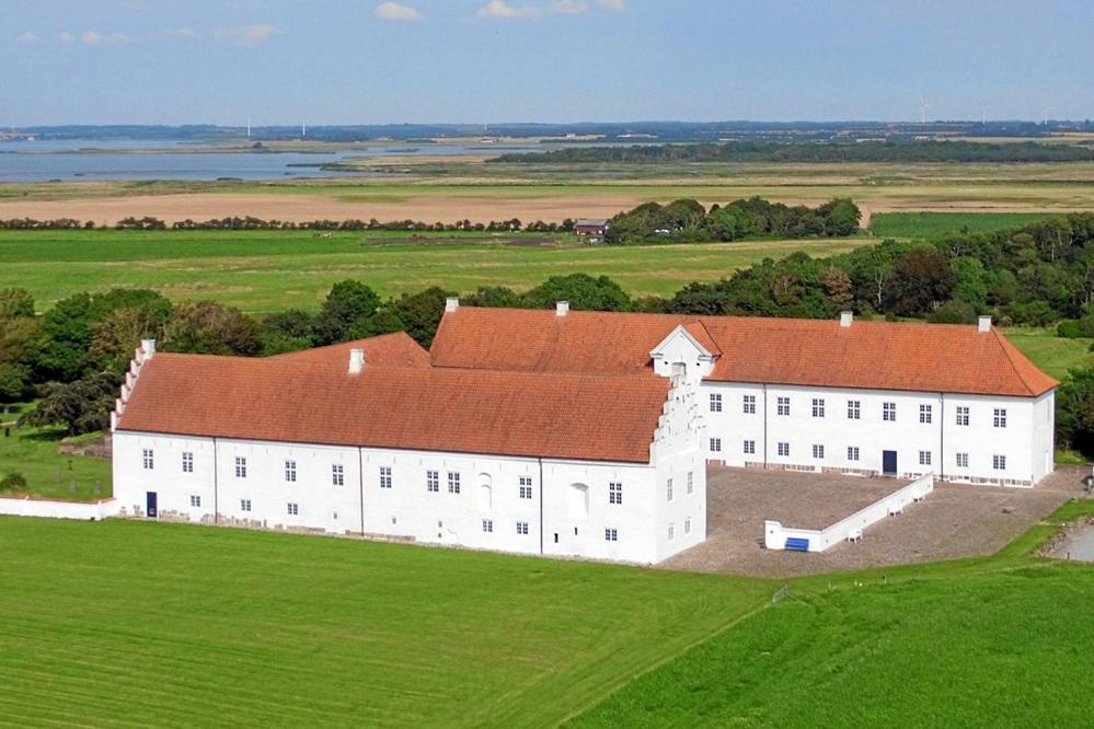 Danhostel Vitskol Kloster Ranum Extérieur photo